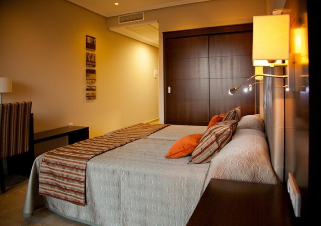 Hotel Rural Quinto Cecilio Medellín 部屋 写真