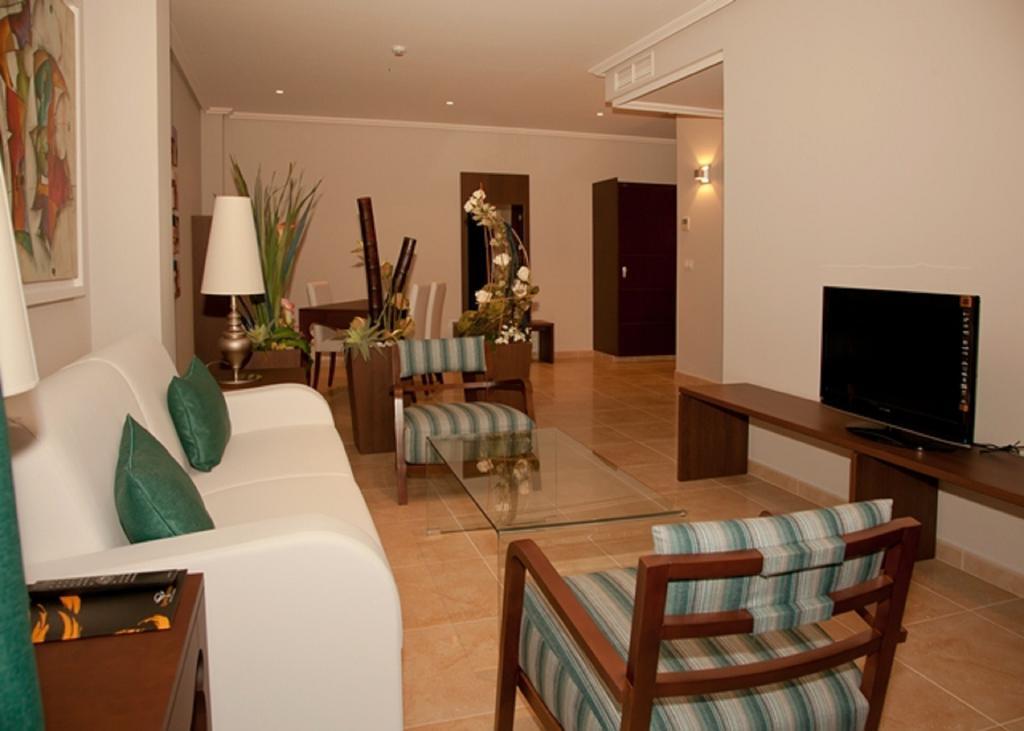Hotel Rural Quinto Cecilio Medellín 部屋 写真