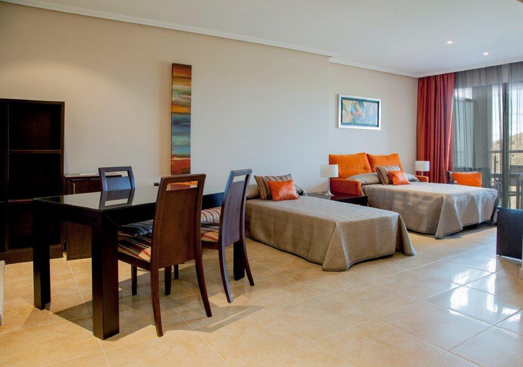 Hotel Rural Quinto Cecilio Medellín 部屋 写真